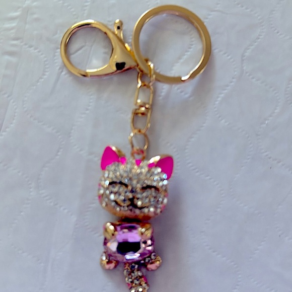 Pink Bling Sparkling rhinestone Cat bag charm keychain holder. - Picture 2 of 2